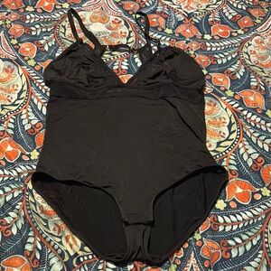 Danskin Black Bodysuiw/Rose Gold metal details